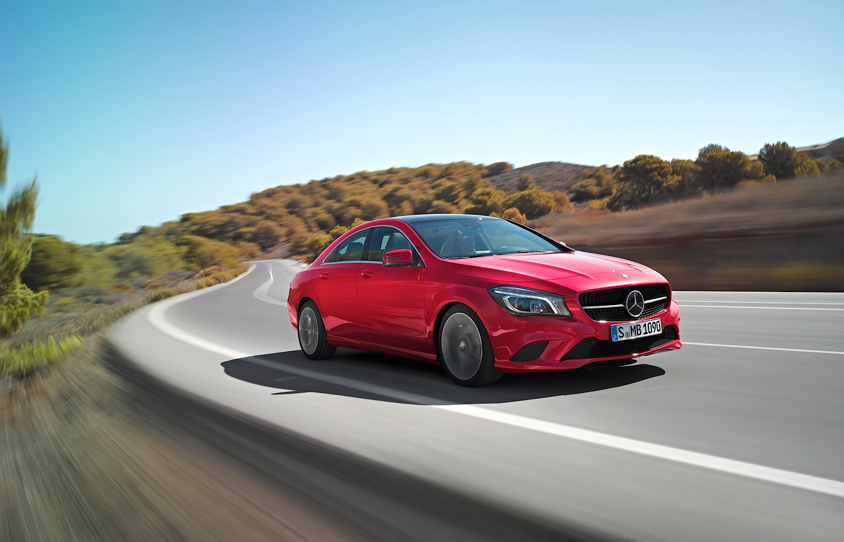 Mercedes CLA 200 CDI Replaces 1.8-liter with 2.2-Liter, Gets 4Matic ...
