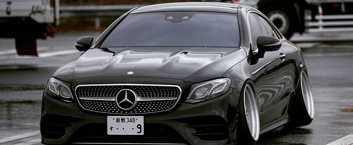 E-Class Coupe Gets Insane Camber in Japan Because Stance Is Life