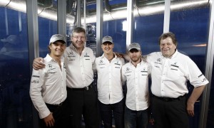 Mercedes F1 to Fire Some People unless Winning 2011 Season