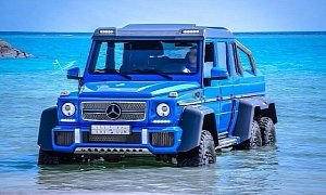 Mercedes G63 AMG 6x6 Bathing in the Red Sea