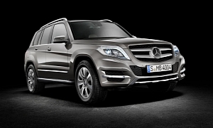 Mercedes GLK 250 Launched With 211 HP 4-Cylinder Petrol Engine