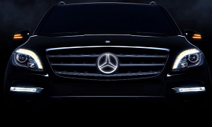 Mercedes Goes Bling-Bling with Shiny Star