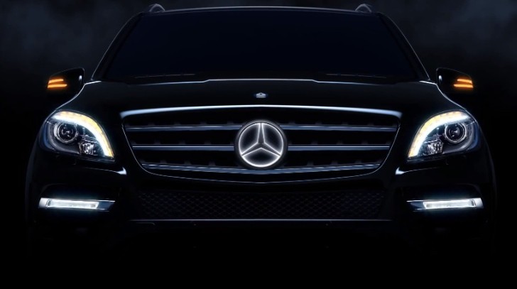 Mercedes Illuminated Star emblem