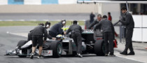 Mercedes GP Design New Front Jack for Quicker Pit Stops