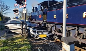 Mercedes-Benz GLA Meets 108-Year-Old Steam Train at Level Crossing, Train Wins