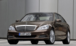 Mercedes S-Klasse Receives Best Luxury Car Award from Fleet World