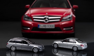 Mercedes SLK and C-Klasse Miniatures Hit the Shelves
