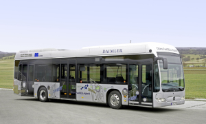 Mercedes Unveils Citaro FuelCELL Hybrid Bus