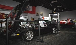 1990 ZR-1 Corvette Commemorated by Mercury Marine