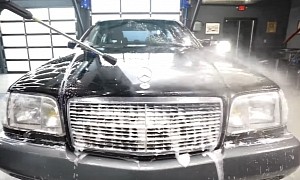 Messed Up Mercedes S600 V12 Gets First Wash and Polish in 8 Years, Looks Spectacular