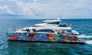 Miami Artist Alexander Mijares Turns Sunreef Catamaran Into Sailing Art