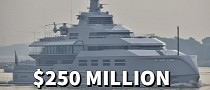 Microsoft Billionaire’s $250 Million Superyacht Sails Into London, Is Quite a Sight