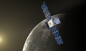 Microwave-Sized Probe Continues Trip to the Moon After Briefly Losing Contact With NASA
