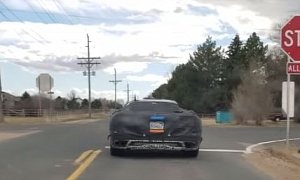 Mid-Engined C8 Corvette Delivers Twin-Turbo V8 Soundcheck in Traffic Spy Video