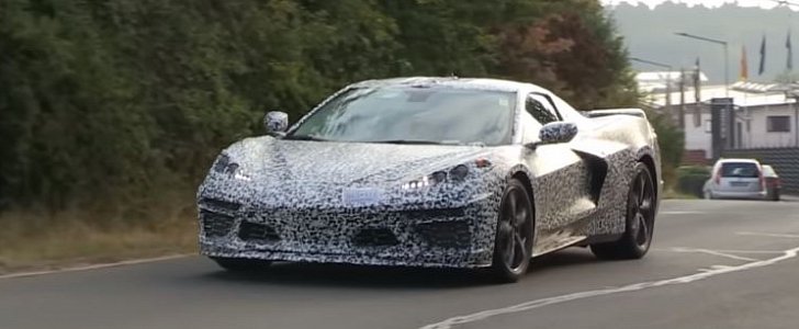 Mid-Engined Corvette Shows Up in Traffic