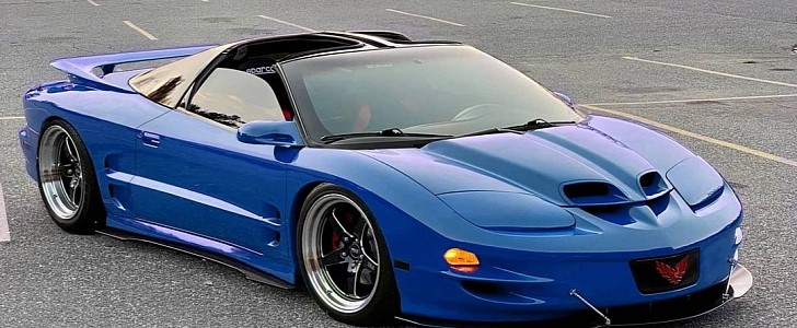 Mid-Engined Pontiac Firebird Trans Am Looks Like Acura NSX Rival in This Render