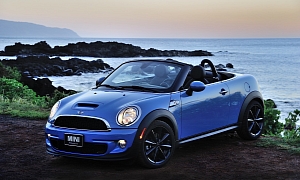 MINI Celebrates 54 Years of Joy and Surfing in Hawaii