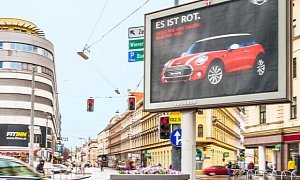 MINI Comes Up with Possibly the First Outdoor Billboard That’s Actually Useful