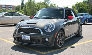 MINI Cooper JCW Convertible 4-Day Review by Autos.ca