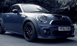 MINI Cooper JCW Coupe 60 Seconds Review