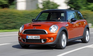 MINI Cooper SD Breaks Cover: Official Details and Photos