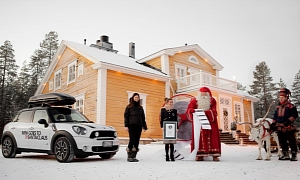 MINI Delivers Record Breaking Wish List to Santa Claus in Countryman