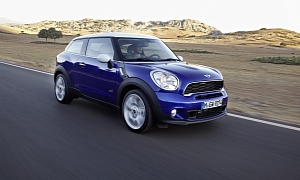 MINI Paceman Official Specs and Images