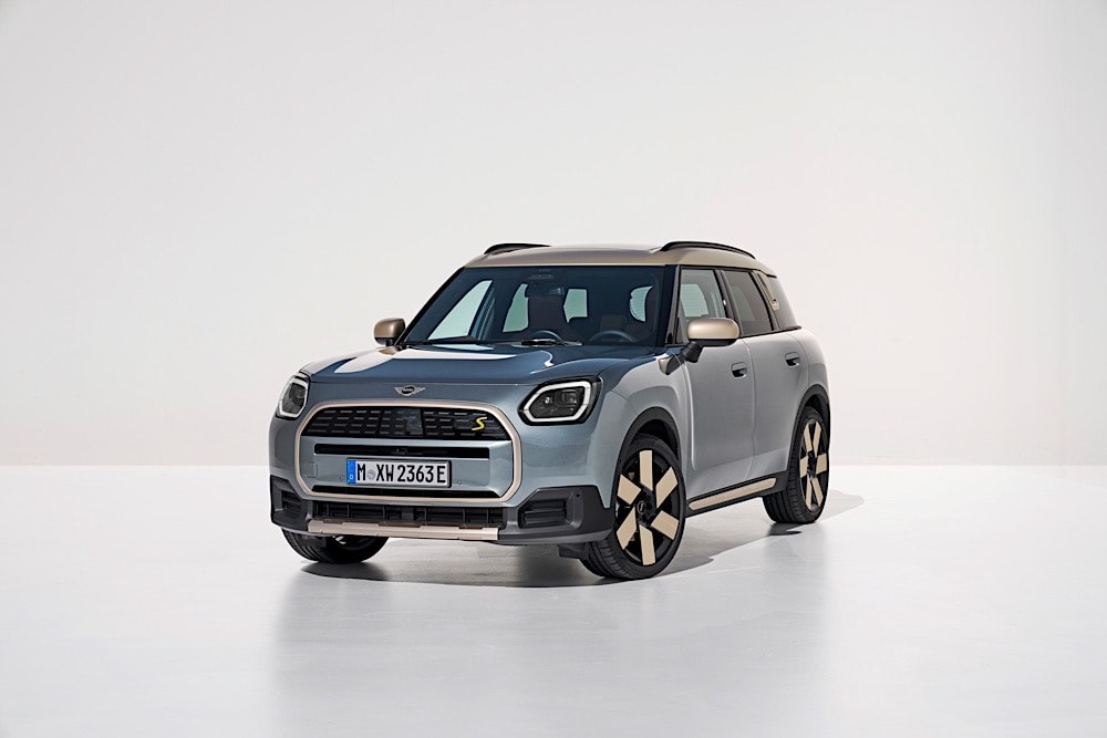 2025 Mini Cooper: First Official Images - Road & Track
