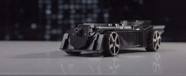 CircuitMess Batmobile Robot Car