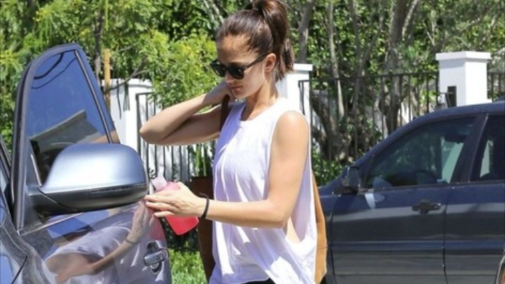 Minka Kelly Gets a Ticket After Parking Her Q5 Too Long: Still Looking Good