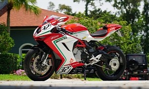 Mint-Condition 2015 MV Agusta F3 800 RC Is Only Five Miles Into Its Lifespan