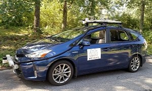 MIT Self-Driving Cars Can Drive on All Roads with No 3D Maps