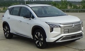 Mitsubishi Airtrek EV in China Is a GAC AION V in Disguise