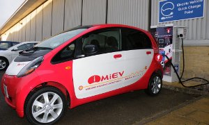 Mitsubishi i-MiEV Charge on FFWD: 0%-80% in 30 Minutes