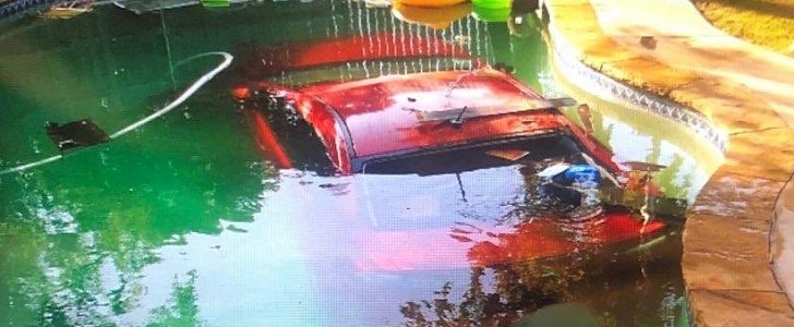 Mitsubishi Lancer drowns in someone's pool because of drunken driver