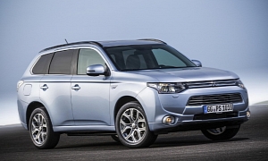 Mitsubishi Outlander PHEV Goes on Sale in Europe