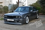 Modded BMW E30 320i Hails from Jordan