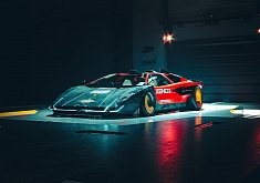Modernized Lamborghini Countach Looks Like a Retro-Futuristic Sculpture