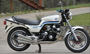 Modified 1982 Honda CBX1000 Rides to Auction, Houses Aftermarket Goodies