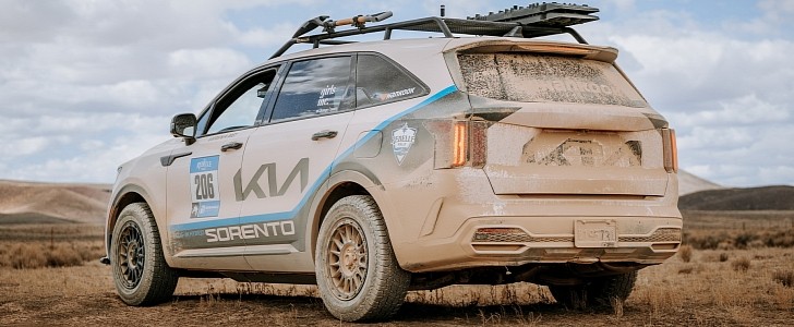 Kia Sorento plug-in hybrid models earn Rebelle Rally podium finishes 