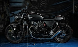 Modified Yamaha XS650 Appears to Love Its Stealthy Cafe Racer Garments