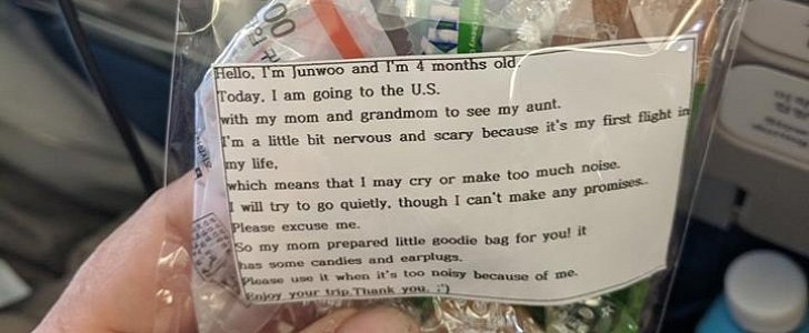 Mom hands out over 200 goodie bags on long flight to apologize for crying child
