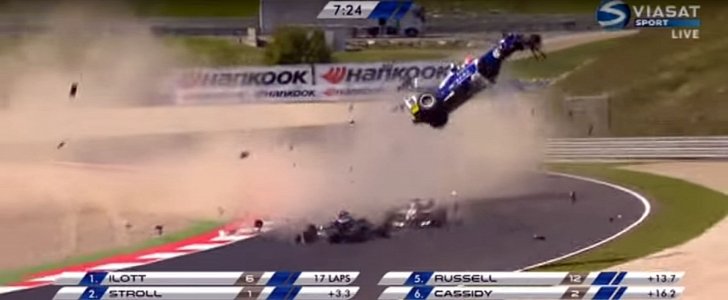 Formula 3 crash