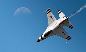 Moon Waves USAF Thunderbird Goodbye on Orion Orbital Insertion Day