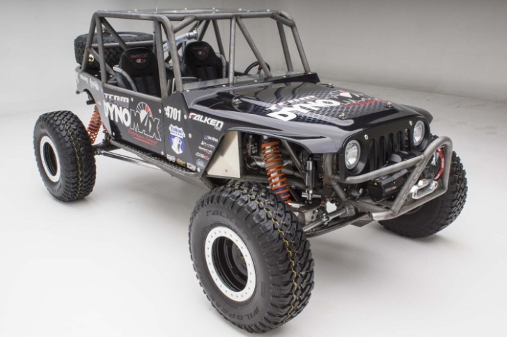 Mopar Joins 2014 King of the Hammers with Hemi-powered Machines