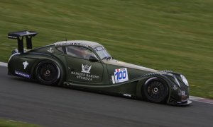Morgan Aero SuperSports Wins Double at Silverstone