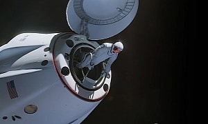 Most Daring SpaceX Civilian Mission Will Have Four People Step Out Into the Void at Once