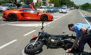 Motorcycle Crashes into Lamborghini Aventador in Italy