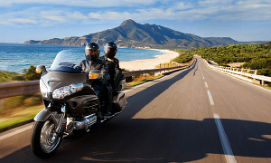 Motorcycle Taxi Services Launched in New York and Los Angeles