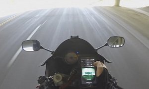 Motorcycle Vlogger Shows The Dangers of Using A Smartphone While Riding